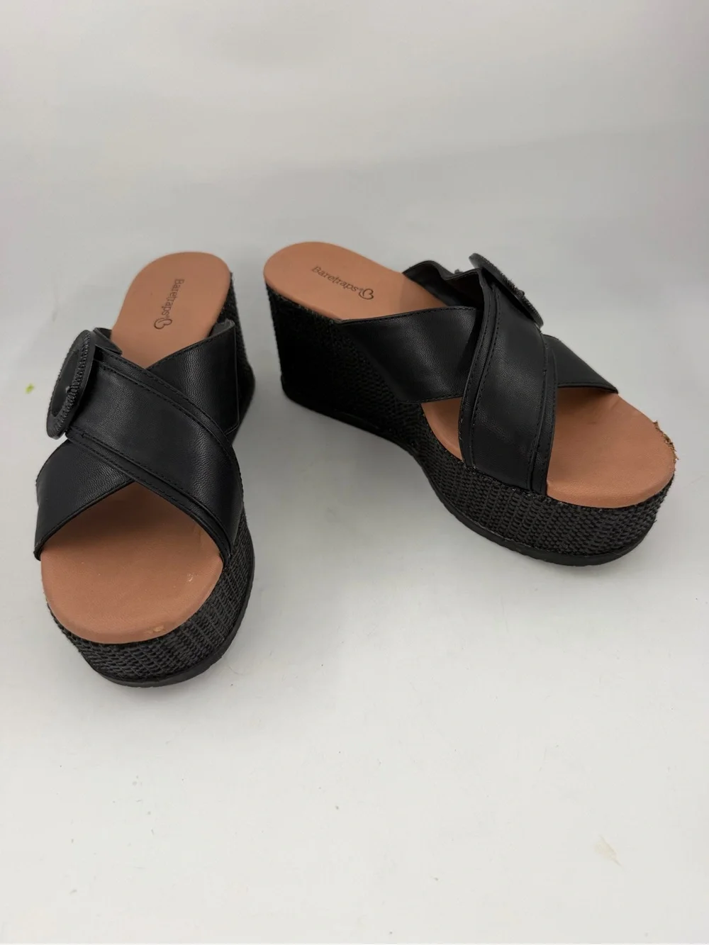 BareTraps Women’s Sydney Black -SZ 7.5- Buckled Cork Platform Wedge Sandals